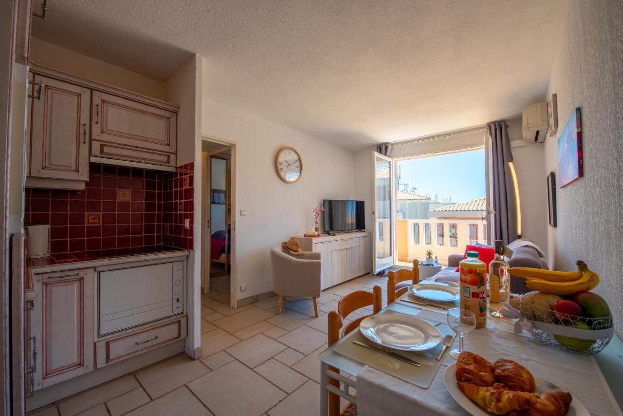 T2 En Hypercentre -parking Prive-clim-proche Apartment Sainte-Maxime